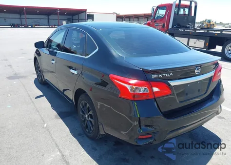 2018 Nissan Sentra S z USA, uszkodzony, nr VIN 3N1AB7AP2JY335239